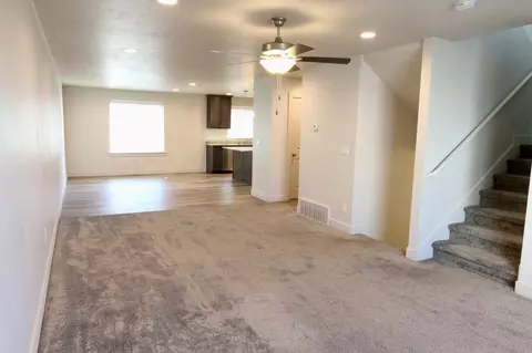 1022 S 1010 E, Provo, UT 84606 photo 2