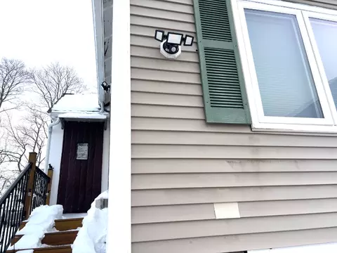 30 Alaric St, West Roxbury, MA 02132