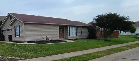 930 Leora St, Trenton, OH 45067