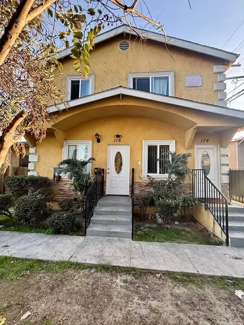 116 E 82nd St, Los Angeles, CA 90003