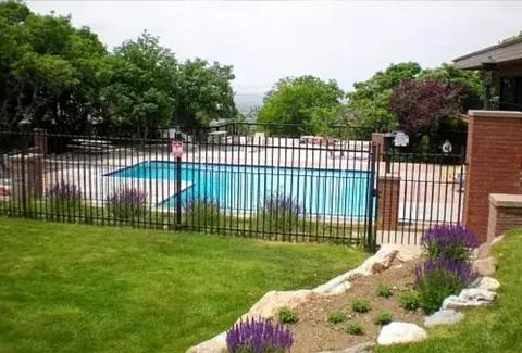 1340 Ridgewood Ln, Bountiful, UT 84010