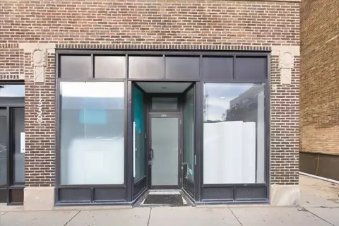 1338 W Irving Park Rd #1, Chicago, IL 60613