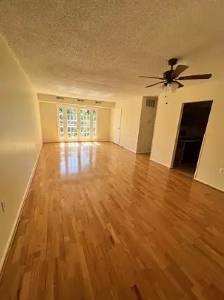 3811 Swann Rd #203, Suitland, MD 20746