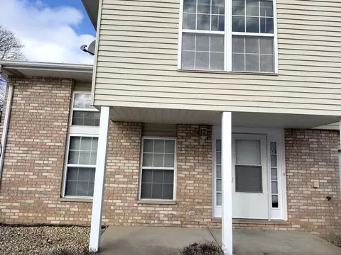 18083 Vista Dr, Country Club Hills, IL 60478