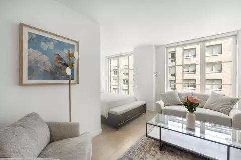 500 W 50th St #1461702P, New York, NY 10019