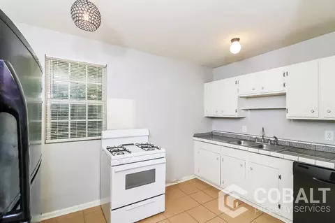 212 Kirkwood Rd NE #4, Atlanta, GA 30317