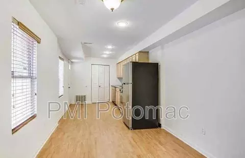 729 10th St NE, Washington, DC 20002 photo 7