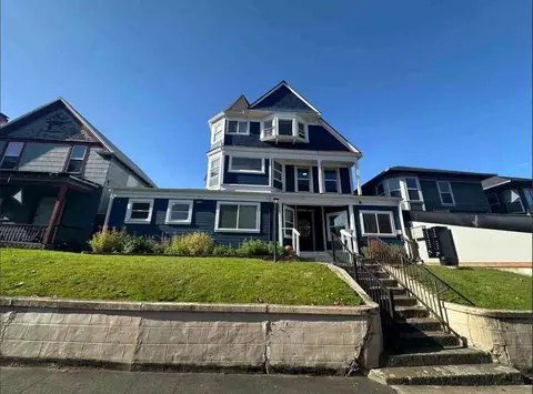 2922 Hoyt Ave #204, Everett, WA 98201