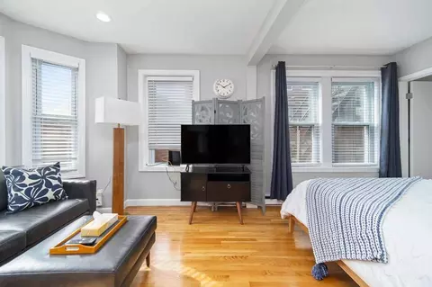 350 North St #1364301P, Boston, MA 02113