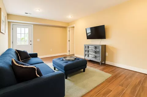 2762 Cameron Rd #1431386P, West Falls Church, VA 22042