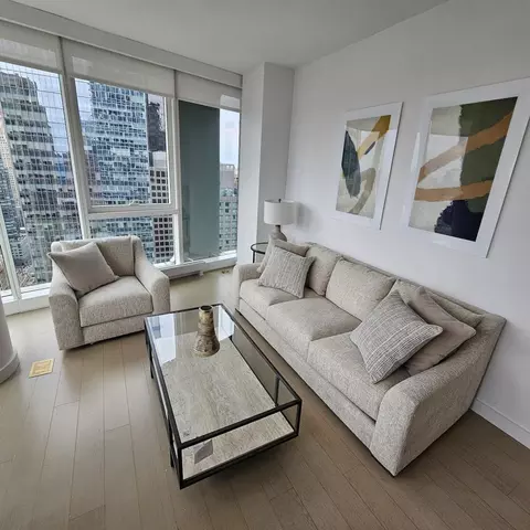 1626 Broadway #1461706P, New York, NY 10019