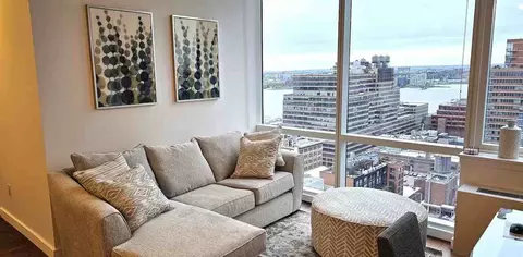 508 W 28th St #1461700P, New York, NY 10001