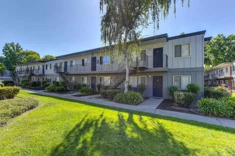 6205 Riverside Blvd, Sacramento, CA 95831