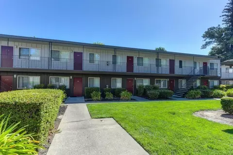 6205 Riverside Blvd, Sacramento, CA 95831