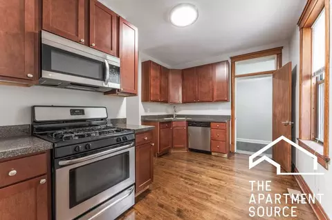 3602 W Grace St #1, Chicago, IL 60618