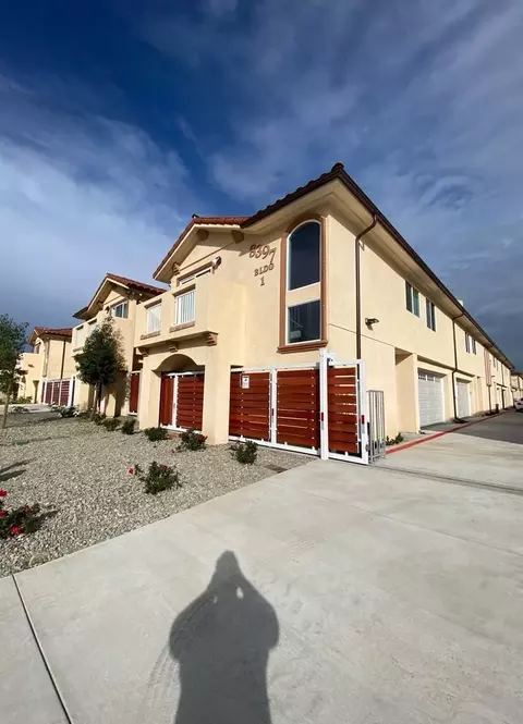 8397 Cherry Ave #501, Fontana, CA 92335