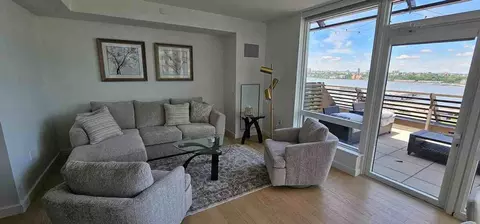 646 11th Ave #1461705P, New York, NY 10036