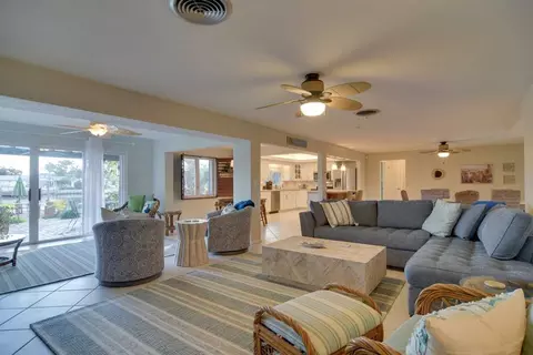 301 N Tessier Dr #1385713P, Saint Pete Beach, FL 33706
