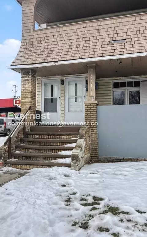 3391 W 117th St #2, Cleveland, OH 44111