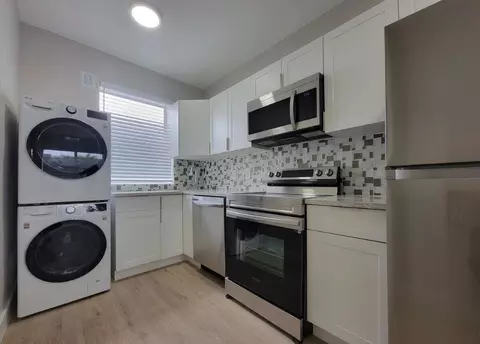 1315 NE Miami Ct #11, Miami, FL 33132
