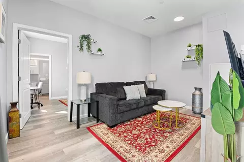 95 Broadway #1240367P, Everett, MA 02149