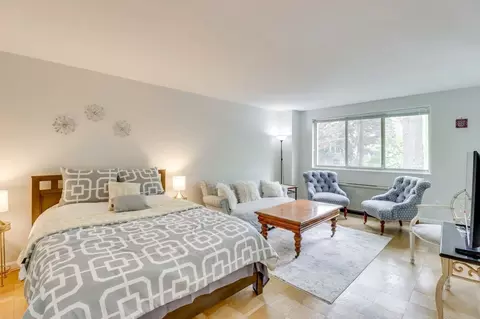 2710 Macomb St NW #1386166P, Washington, DC 20008