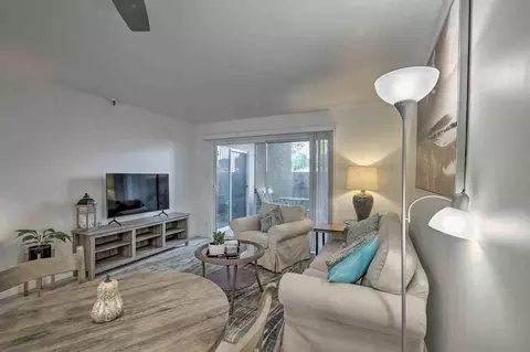 7474 Earll Dr #1385940P, Scottsdale, AZ 85251
