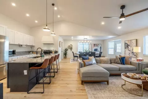 1157 E Sego Lily Dr #1460852P, White City, UT 84094