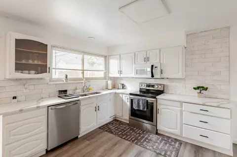 6129 Wolff St, Arvada, CO 80003