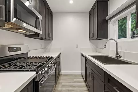 410 Lucas Ave #C, Los Angeles, CA 90017