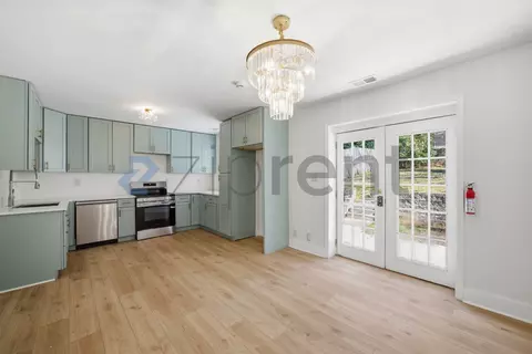 1264 Hartford Ave SW, Atlanta, GA 30310