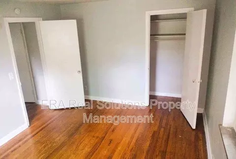 1627 Anita Pl #1, Cincinnati, OH 45237