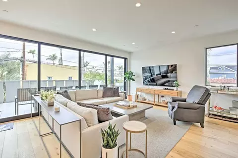 1010 5th St #1307630P, Coronado, CA 92118