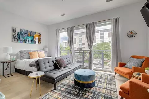 2530 Lawrence St #1386096P, Denver, CO 80205