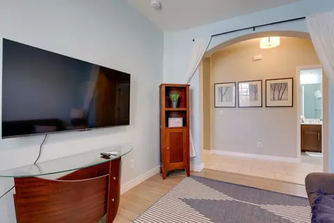 833 E Gary Ln #1385630P, Phoenix, AZ 85042