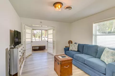 2042 37th Ave #1385903P, Vero Beach, FL 32960