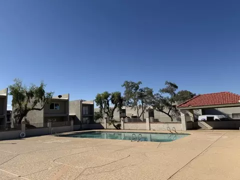 2833 E Le Marche Ave #201, Phoenix, AZ 85032