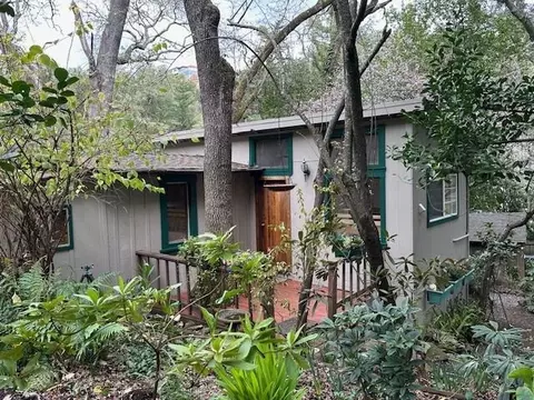 27230 Moody Rd, Los Altos Hills, CA 94022