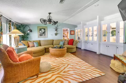 274 Riverwood Rd #1307377P, Naples, FL 34114