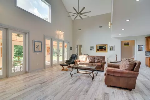 5100 28th Ave N #1385966P, Saint Petersburg, FL 33710
