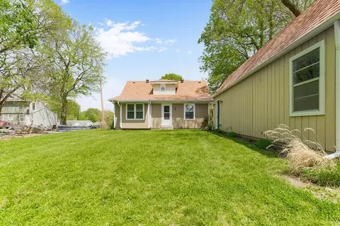 411 E Gudgell Ave, Independence, MO 64055 photo 18