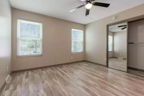 411 E Gudgell Ave, Independence, MO 64055 photo 22