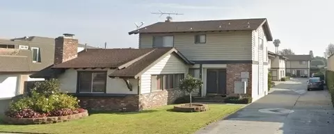 17610 Cameron Ln #H, Huntington Beach, CA 92647
