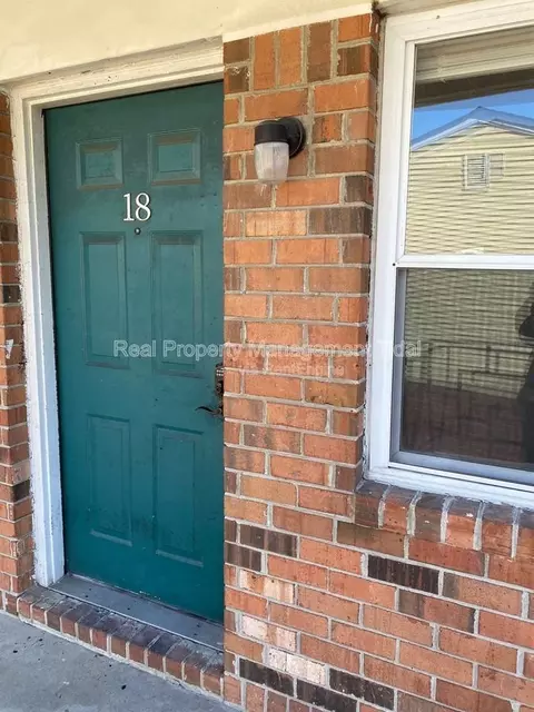6255 Alexander St #18, Norfolk, VA 23513