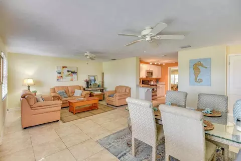 8 Tropical Dr #1386136P, Ormond Beach, FL 32176