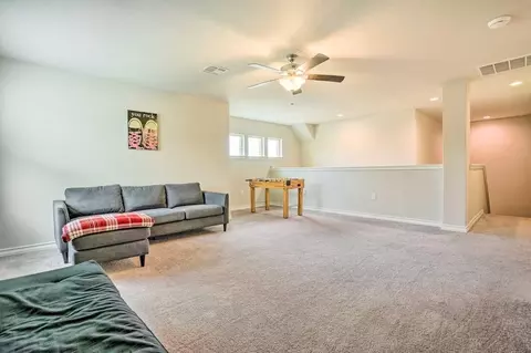 5603 Chestnut Xing #1385902P, San Antonio, TX 78266