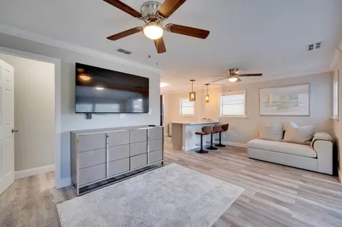 224 E Kelly Park Rd #1385825P, Apopka, FL 32712