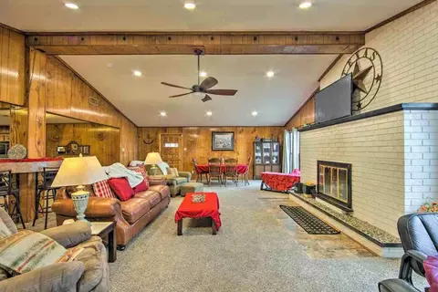 928 Welch Ln #1385783P, Gun Barrel City, TX 75156