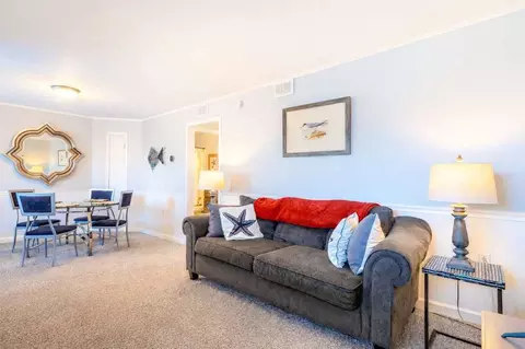 662 William Hilton Pkwy #1468397P, Hilton Head Island, SC 29928