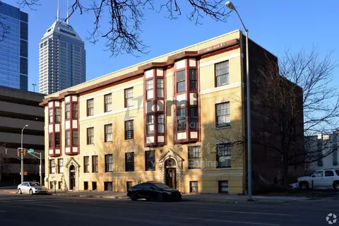 402 N Delaware St #306, Indianapolis, IN 46204